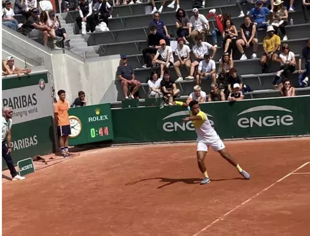 MBway-assiste-au-Roland-Garros-