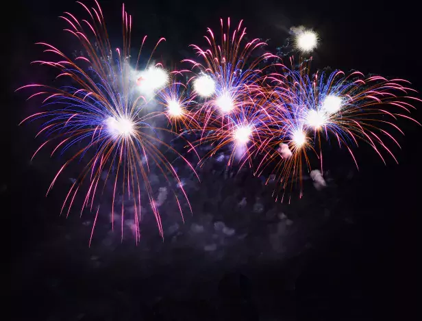 colorful-fireworks-black-sky