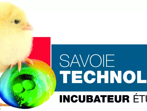 5823-105-2015-incubateur-etudiant-nouveau-mobilier